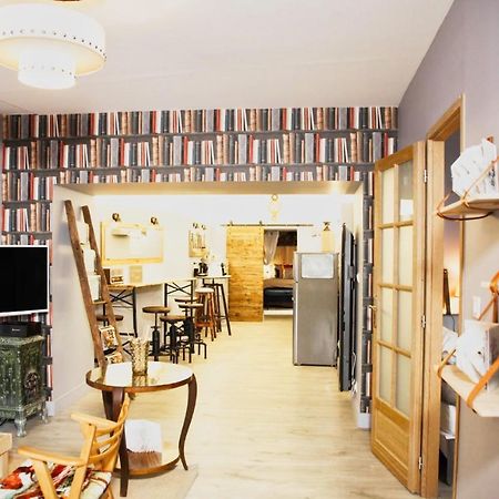 Le Bouquiniste, Centre Historique, Fibre, Ess, Rez-De-Chaussee, Bedinshop Romans-sur-Isère Dış mekan fotoğraf